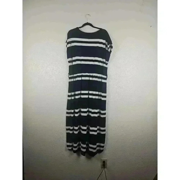 Maurices Blue White Striped Maxi Dress Short Sleeve Elastic Waist Size Small - Picture 2 of 4